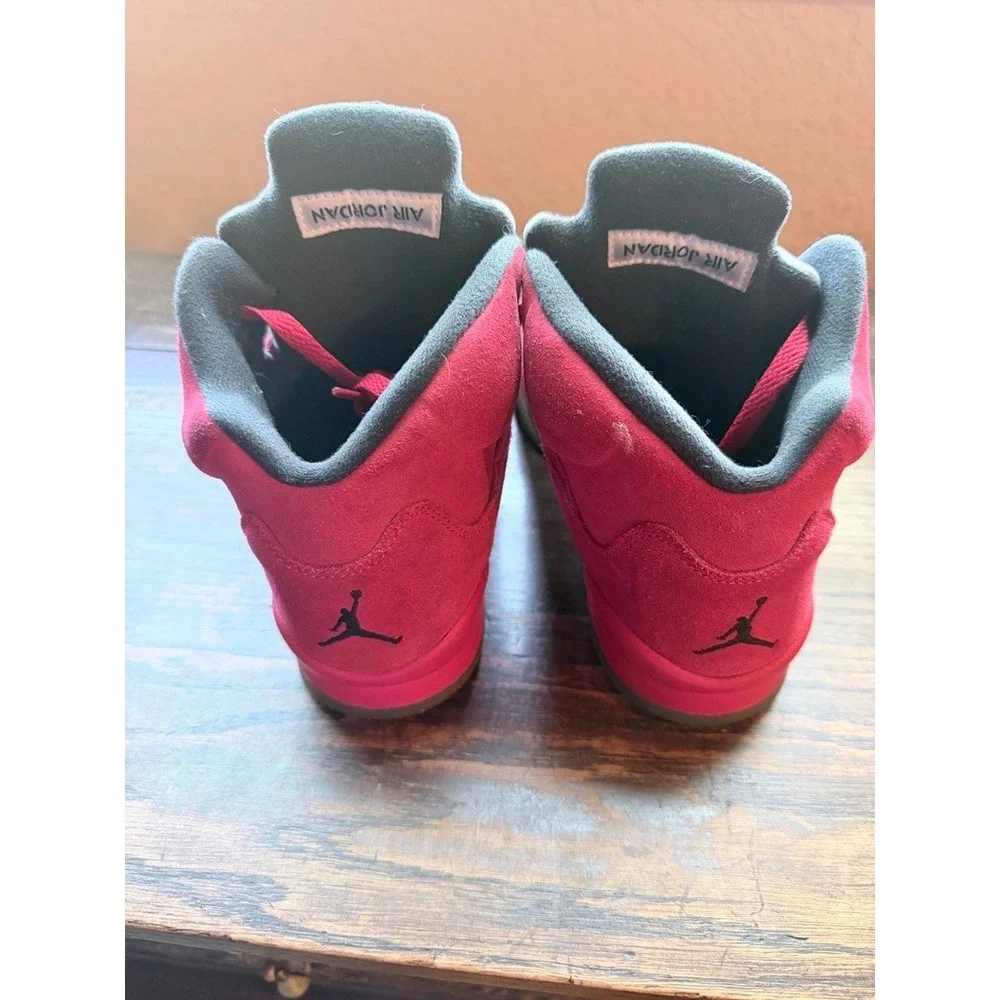 Nike Air Jordan 5 Retro University Red Suede 2017 Youth 7Y Shoes 8.5W 7M EU 40